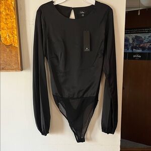 Lulu's Black Long Sleeve Crewneck Top